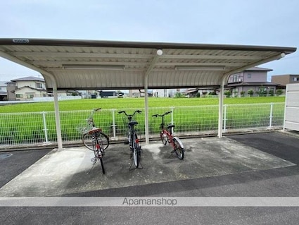 リースランド上林[1DK/33.35m2]の共用部3