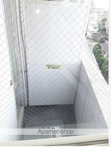 クラウディスプーンの内装写真