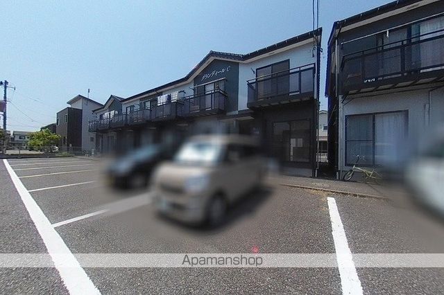 グランディールの外観写真