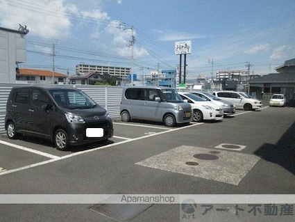 Ｍｉｎｅ古三津[2DK/42.07m2]の駐車場3