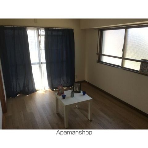 サンメゾン松井の内装写真