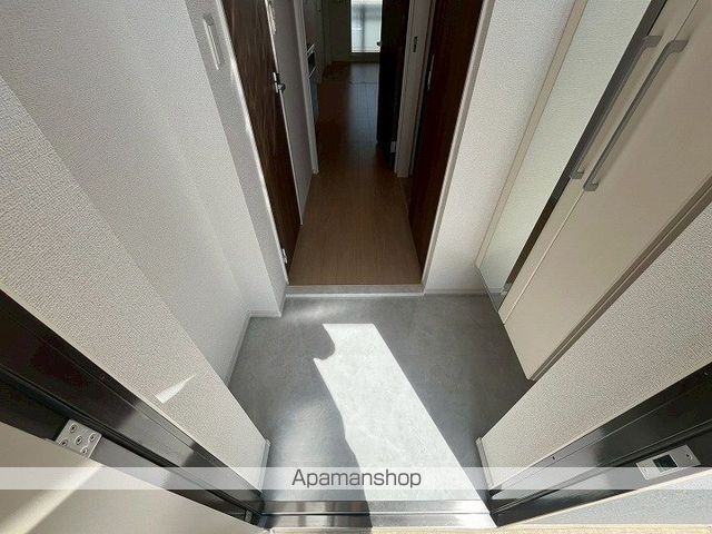 クローバー・レジデンス城東放出の内装写真