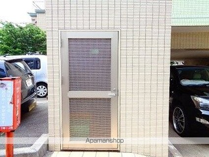 東急ドエル・キルト三軒茶屋[1R/39.47m2]の共用部4
