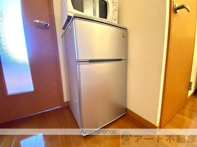 レオパレスユアーズIIIの内装写真