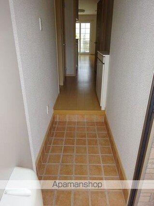 和歌山県和歌山市弘西[1R/32.9m2]の玄関