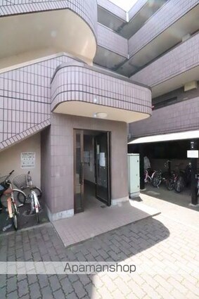 アクシス緑ヶ丘　[3DK/57.2m2]のエントランス1