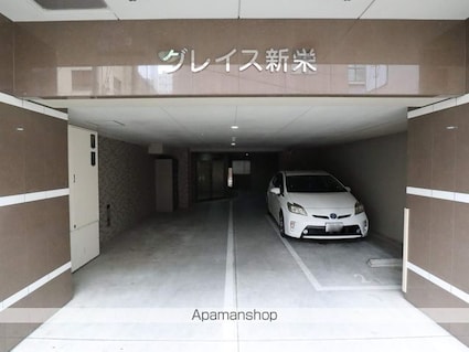 グレイス新栄[1LDK/37.11m2]のエントランス