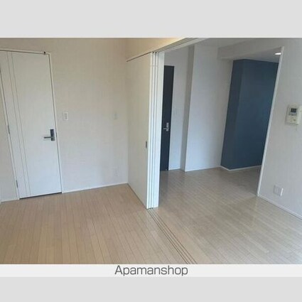 スタンビューレ中野坂上[1LDK/36.68m2]のリビング・居間2