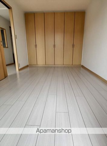 レジデンスヒルズカコIIIの内装写真