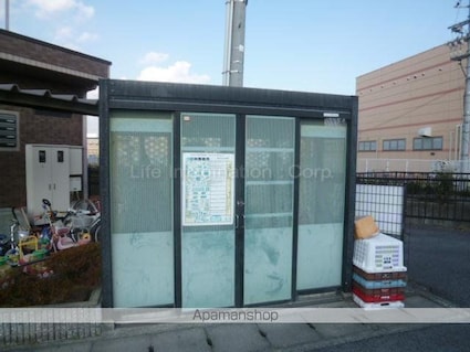 ＲＩＶＥＲ　ＡＮＮＥ　ＲＥＮＡ（リバーアンルネ）[2LDK/54m2]の共用部1