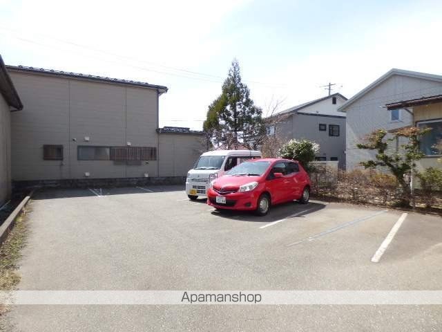 パークニッセイハイムの玄関写真