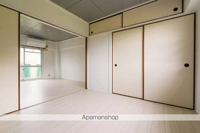 ビレッジハウス額原4号棟の内装写真