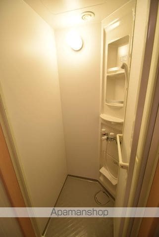 セクション103の内装写真