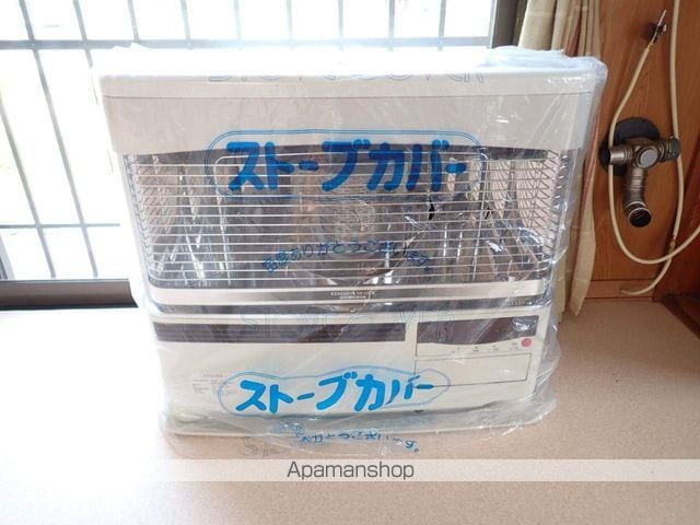 歌志内市 2階建 築46年の内装写真