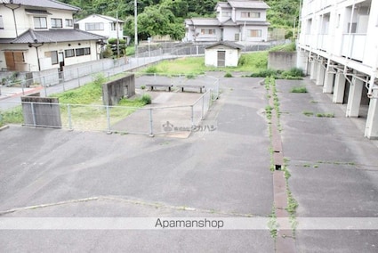 ヴィラナリー水呑１[3DK/47.52m2]の駐車場1