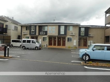 ベリーリーフ[1LDK/43.1m2]の駐車場2