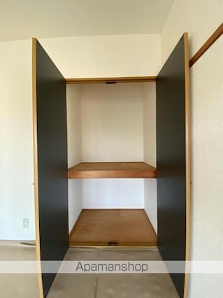 グランビュー鬼無[2DK/48.6m2]の収納
