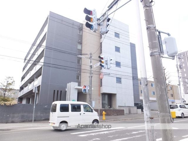 イーストウォールの外観写真