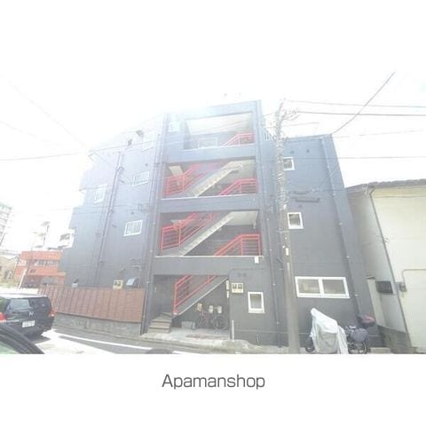 リアークビルディングの外観写真