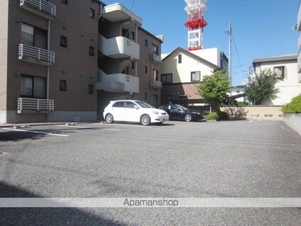 長野県長野市中御所２丁目[2DK/50.89m2]の駐車場