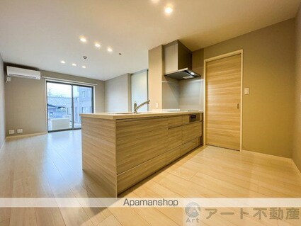 シャーメゾンステージ古川西　Ａ棟[2LDK/73.05m2]の内装1
