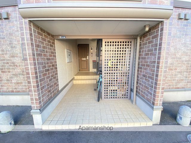 リンデンバウム C棟の玄関写真