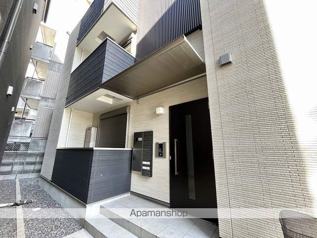 MOVE庚午北弐番館の玄関写真