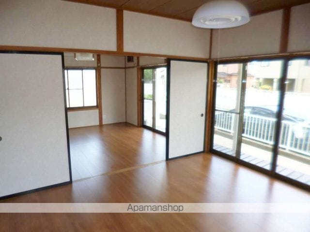 detached 福島県いわき市平中平窪新町5-15
地図を見る