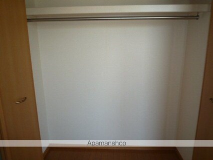 アイネパウゼⅢ[1LDK/42.37m2]の収納