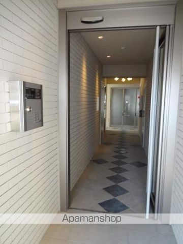 AZMONDの玄関写真