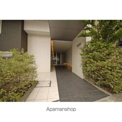 パークアクシス亀戸中央公園[1R/24.97m2]のエントランス
