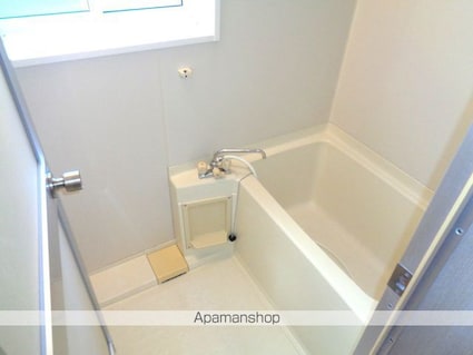 リーフパークＢ[3DK/56.2m2]のバス