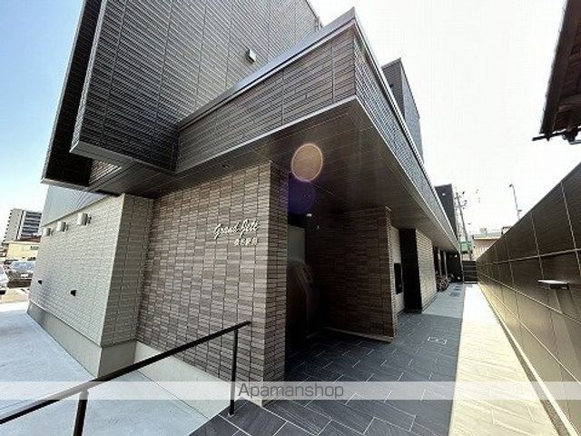 グランジュッテ桑名駅前の外観写真