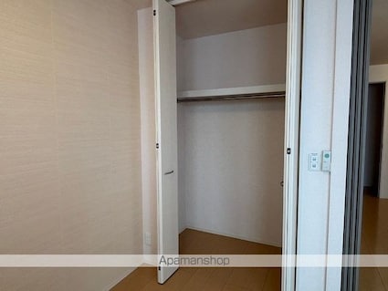 ポレール[1LDK/33.39m2]の収納