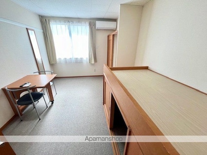 レオパレスＮａｍｉｙａｎａｇｉ[1K/23.74m2]のリビング・居間2