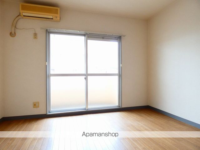 ローヤル石津IIの内装写真