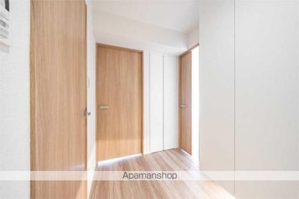 ルネ吉祥寺[3LDK/89.73m2]の玄関