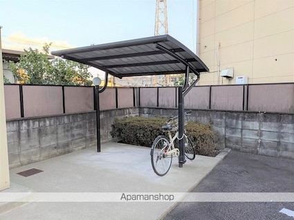 レオパレスＳＩＬＫ[1K/23.18m2]の共用部1