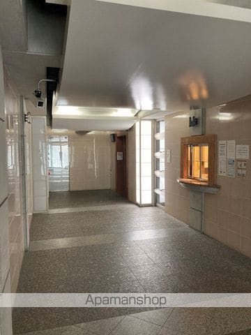 エステムプラザ梅田EASTの玄関写真
