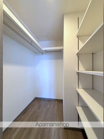 アリヴィスSAKURAGAWAの内装写真