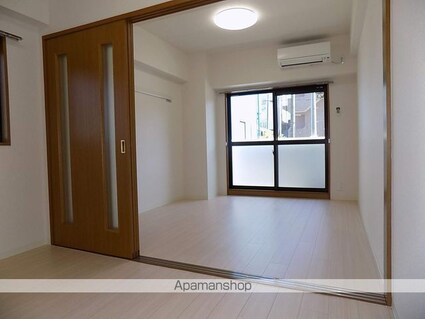 愛知県名古屋市西区八筋町[1DK/30.44m2]のリビング・居間