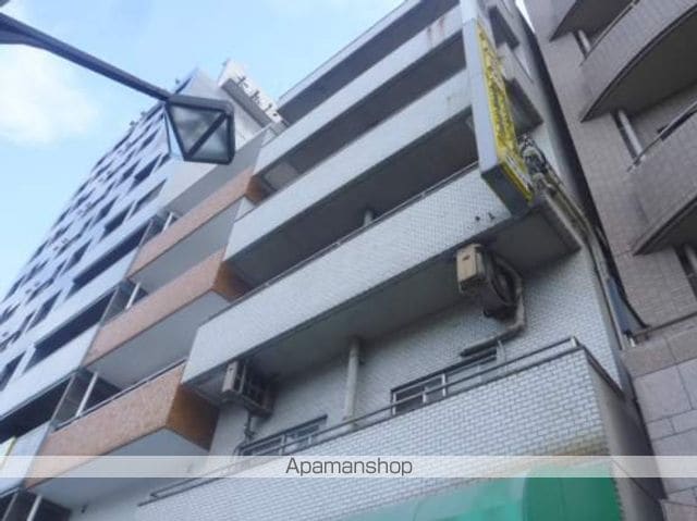 岡ビルの外観写真