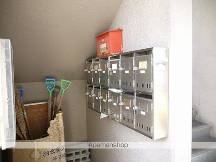 コーポラス和[2LDK/55.01m2]のエントランス2