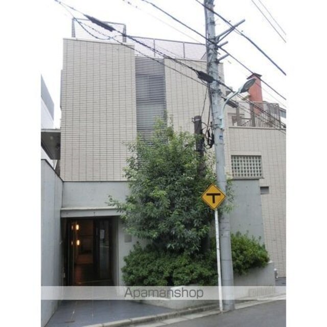 ＺＥＬ　ＣＯＵＲＴ　ＡＯＹＡＭＡ[1K/41.2m2]の外観2