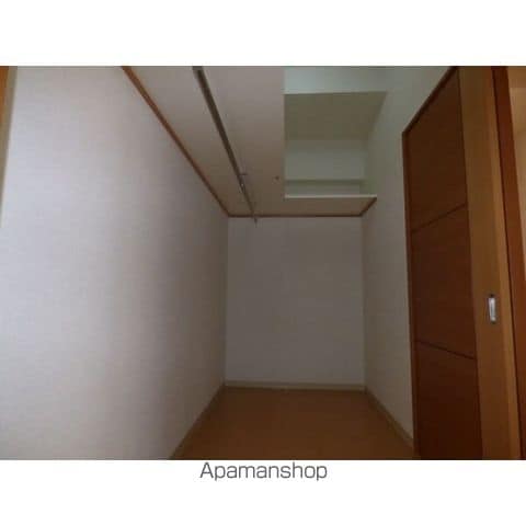 グランヴェル西山2号館の内装写真