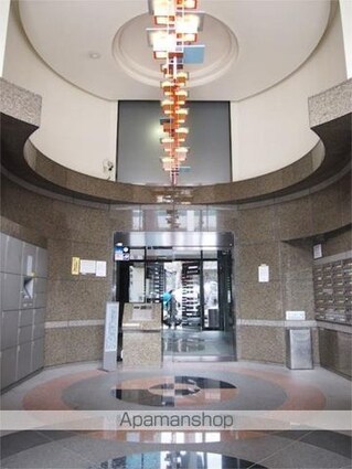 ルーブル南麻布[1K/30.75m2]のロビー