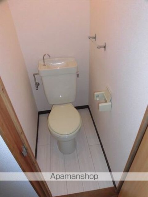 和歌山県和歌山市湊２丁目[2DK/39.25m2]のトイレ