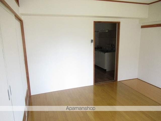 レジデンス八日町の内装写真