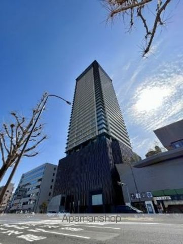 BRILLIA TOWER西新の外観写真