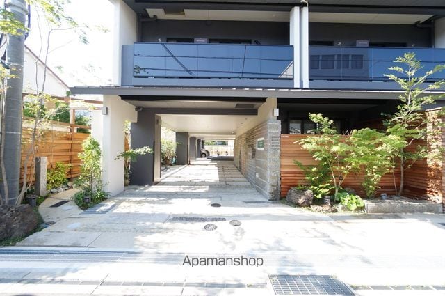 山崎マンション16高槻芥川の玄関写真